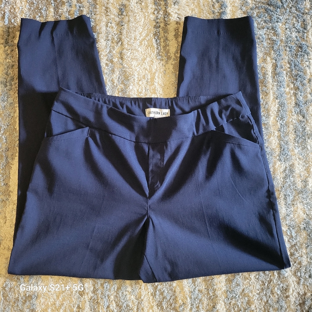Southern Lady Size 12
